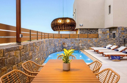 Anopolis Villa | Stefi Deluxe Villas - Iris Private Pool Retreat
