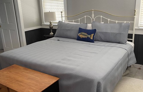 Steinhatchee Resort | Steinhatchee Landing Resort-River House A #17-Waterfront-*THIRD NIGHT FREE*