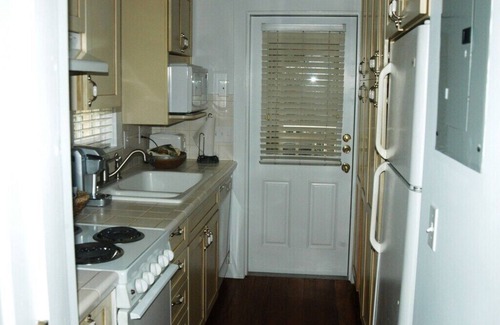 Steinhatchee Resort | Steinhatchee Landing-Forest Breeze #26-Creekside-Dog Friendly*THIRD NIGHT FREE*