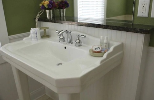 Steinhatchee Resort | Steinhatchee Landing Resort-#55 London Bridges-One Story-*THIRD NIGHT FREE*