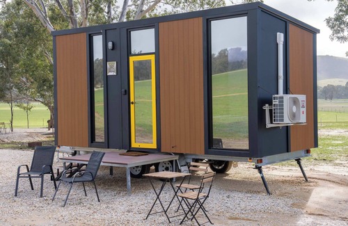 Warrenmang House | Stella at Sheltered Paddock by Tiny Away
