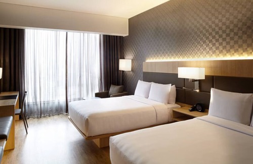 Armendariz Hotel | Step Into a Calm—Contemporary Escape Framed by Sweeping City Skylines