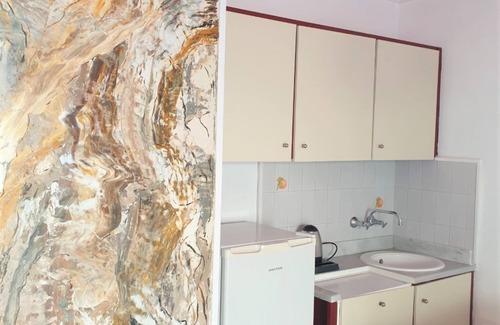 Piskopiano Apartment | Step into a world of nature One Room Private Suite shared pool