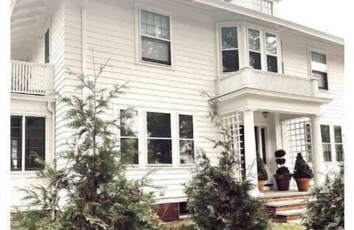 Upper South Providence House | Step into History, Stay Close to Downtown!