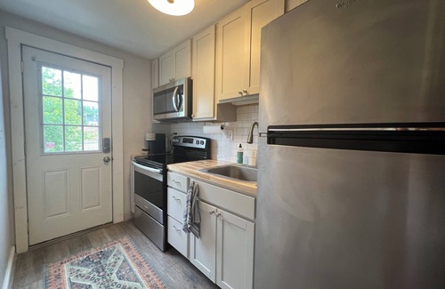 Loveitts Field Apartment | Step right out the ocean is at your door! Amazing location and views! nUnit #3