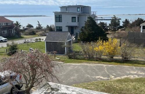 West Yarmouth House | Steps away from Lewis Bay