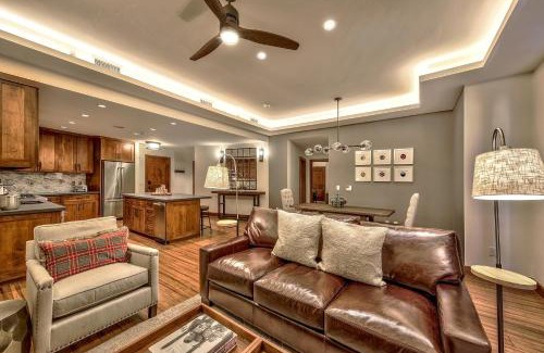 Lakeside Park Apartment | Steps From Heavenly Village & Gondola-Luxury 3Br Residence Condo