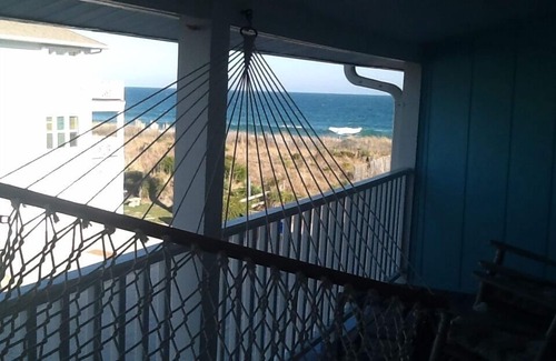 Wrightsville Beach House | Steps From The Beach, Ocean Views, Prime Location