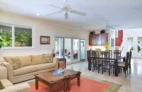 Lanikai House | Steps to Beach-Heated Pool-AirCon-Gated Community-Min Stay 7 Nights-CONTACT HOST