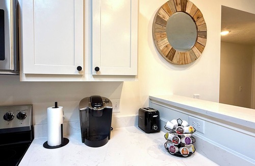 Starkville Condo | Steps to Campus - Newly Renovated 3BR-3.5BA First Floor Condo on Bulldog Way
