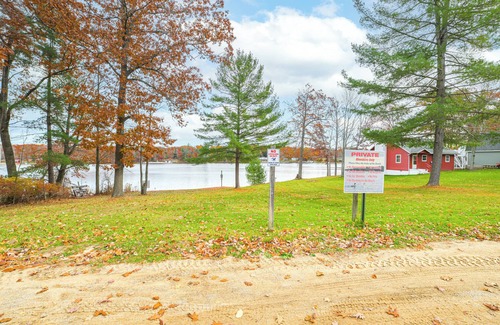 Harrison Cabin | Steps to Long Lake: Cabin w/Patio in Harrison!