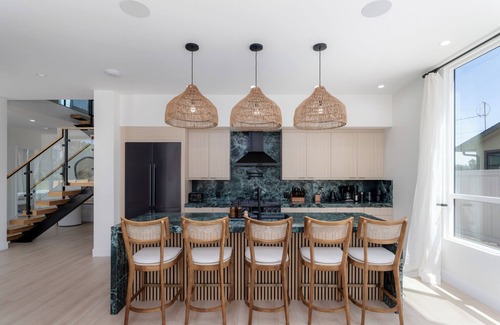 Carlsbad House | Steps to Sand · Luxe Oceanview · Rooftop Spa & Bar
