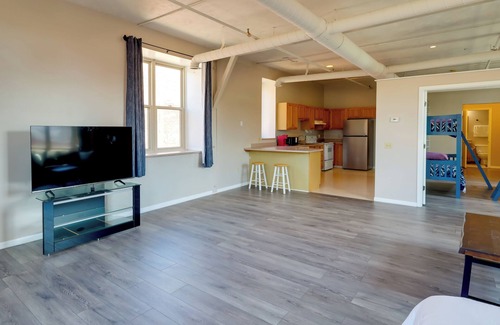Old Market Condo | Steps to Shops & Eats: Dtwn Omaha Gem!