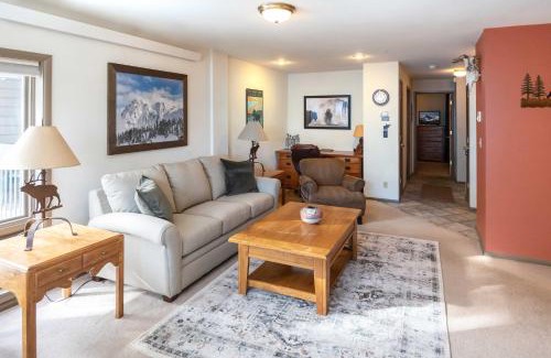 Big Sky Apartment | Steps to Ski Lifts - Condo with Walk-Out Patio!