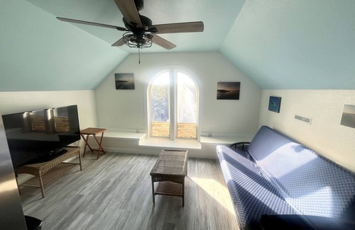 Salvo Apartment | STEPS TO THE BEACH AMPLE PARKING YEAR ROUND FOR FISHING TRAILERS + FREE GOLFCART