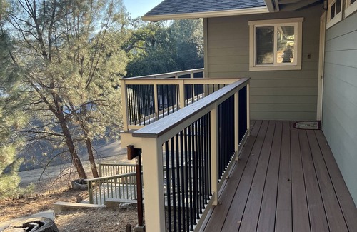 Oak Shores House | Steps to the Marina and community pool, Wifi, and Private Slip!