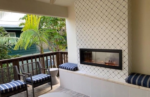 Carlsbad House | Steps to the sand & cool Pacific Ocean Upgraded