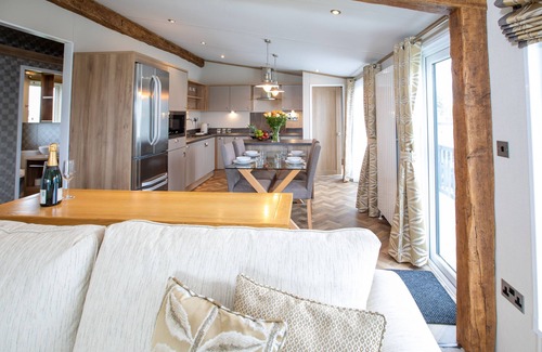 St. Andrews Cottage | Stewart Resort Lodge 35 - a lodge that sleeps 6 guests in 2 bedrooms
