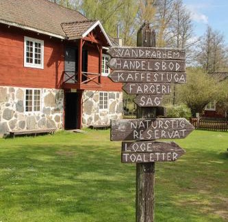 Linneryd Bed & Breakfast | STF Korrö Gårdshotell - B&B
