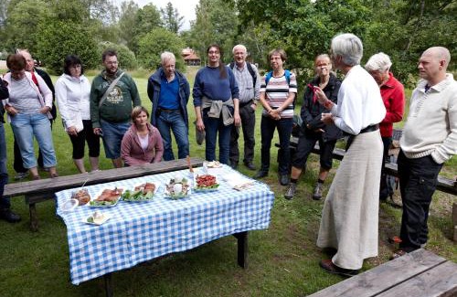 Linneryd Bed & Breakfast | STF Korrö Gårdshotell - B&B