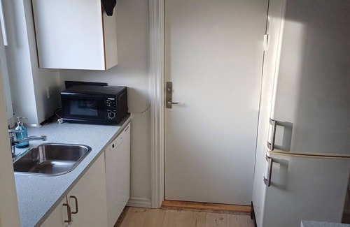 Hjørring Condo | Stilfuld Lejlighed i Centrum af Hjørring. Kun 5 Minutter fra Gågaden