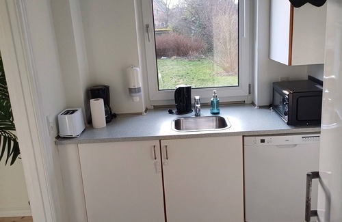 Hjørring Condo | Stilfuld Lejlighed i Centrum af Hjørring. Kun 5 Minutter fra Gågaden
