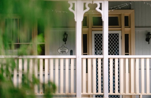 Esk House | "Still in Esk" a delightful retreat on the edge of picturesque Esk country town.