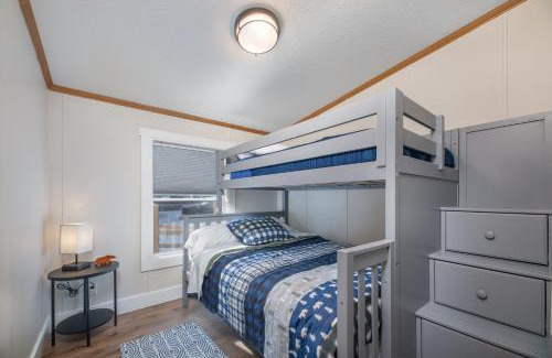 Rhinelander House | Still Waters by Simple Life Rentals