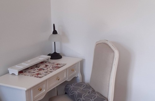 Leipzig Apartment | Stilvoll und Elegant: Gutshof All-inklusive Balkon Parken Reinigung