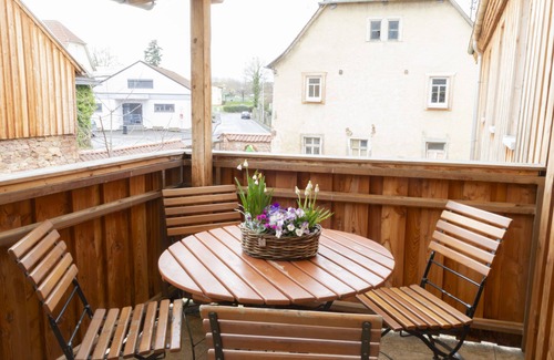 Ruedesheim Apartment | Stilvolle Dachgeschosswohnung Rüdesheim/nahe
