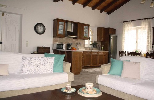 Petaleia Villa | Stone Built in a Private Estate with Great Views and Privacy