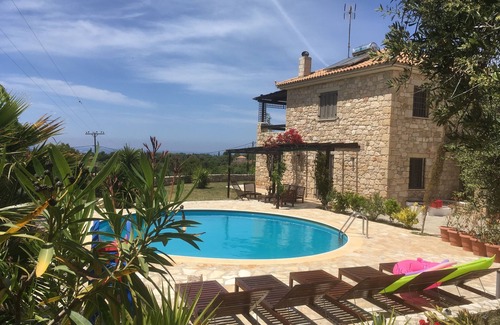 Ano Kalon Neron Villa | Stone Family Villa & Pool near Sandy Sea Turtle Beaches & Ancient Sites