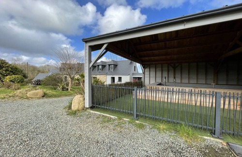 Trelevern House | Stone farmhouse for 4 people with heated swimming pool