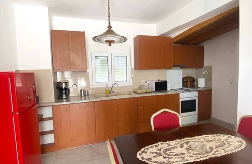 Xirokampi House | Stone House in the foothills of Taygetos