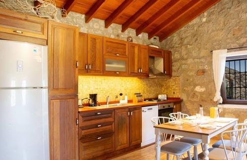 Dagbelen Villa | Stone House w Private Pool and Garden in Bodrum