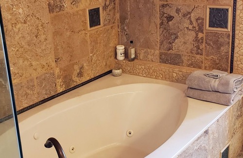 Clifton Cabin | Stone House with patio, hot tub-less than 50 yards to the water.