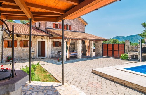 Drivenik Cabin | Stone house with private pool and garden in quiet place
