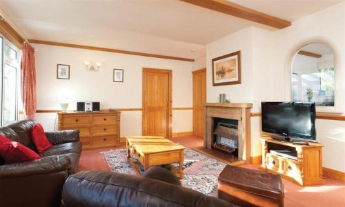 Ambleside House | Stone Howe