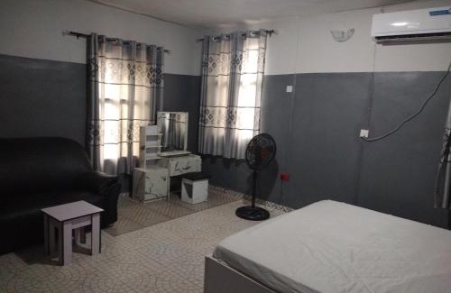 Abeokuta Hotel | Stone Lodge and Relaxation Point