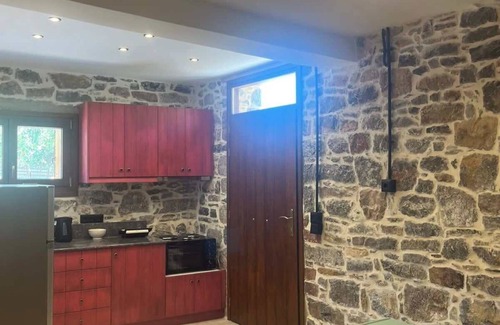 Olympi House | Stone Olympi Lodge 1 - Chios Cozy Hideaway