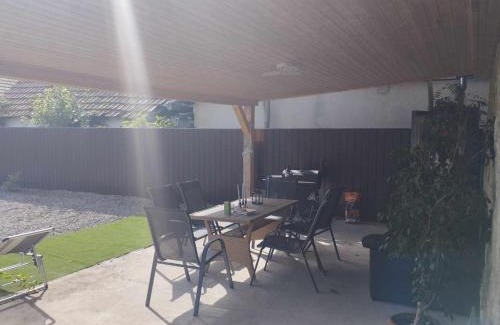 Poroszlo Apartment | Stone Vendégház Tisza-tó