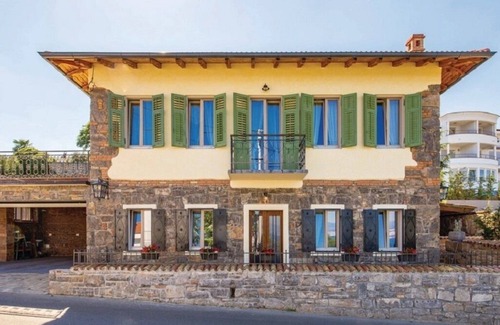 Opatija Villa | Stone villa with large pool, beach, sea view - TRAVELER Reisbeuro Krk. ID 2217