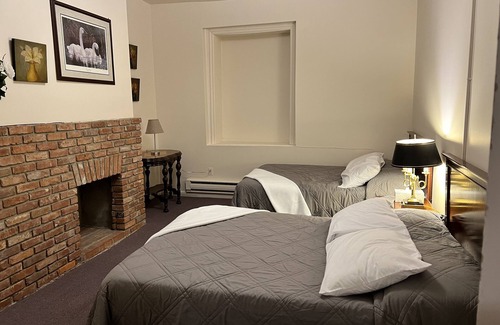 Mercersburg Hotel | Stoner's Mansion House