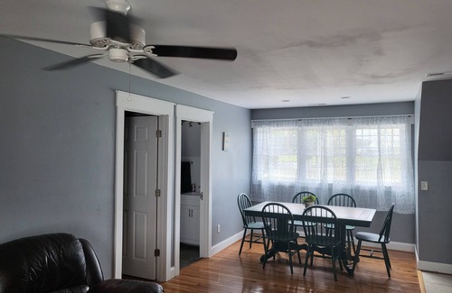 Chesterfield Apartment | Stonewall Manor nCozy 1-bedroom with WiFi and AC on five star horse farm.