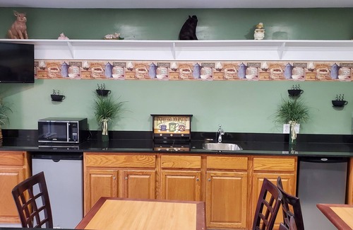Smithfield Hotel | Stonewood Inn & Suites Carrollton - Smithfield