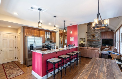 Foscoe House | Stoney Brook Cottage at Echota - Hot Tub, Fire Pit, and Outstanding Community Amenities!