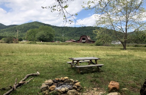 Candler RV Rental | Stoney Creek Oasis Tent Sites and Glamping Yurts