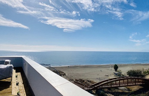 El Morche Apartment | Stor Lägenhet vid Stranden med Fantastisk Terrass
