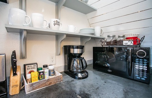 Franklin Cottage | Storybook Cottage in Leipers Fork, TN