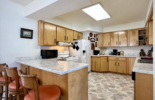 Baker City House | Storybook Nook! 2 Bdrm, 2 Bath, Downtown Home, Local Golfing 50% Off